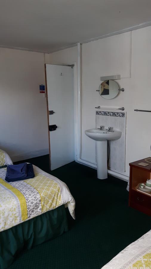 Victoria Inn Олстон Екстер'єр фото