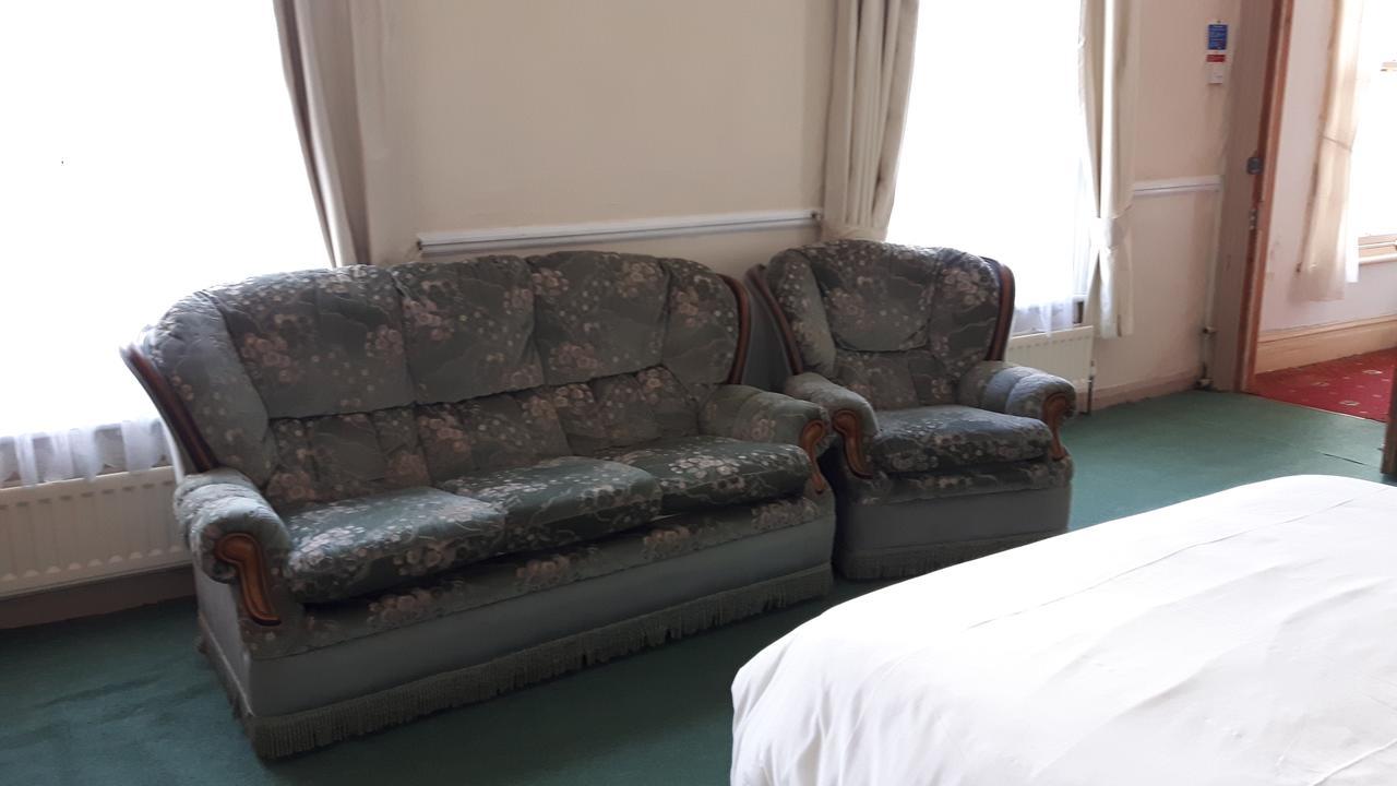 Victoria Inn Олстон Екстер'єр фото